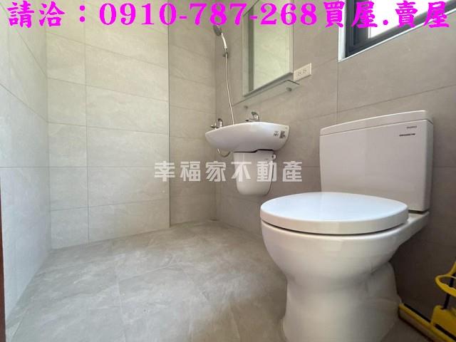 台南北區透天-12