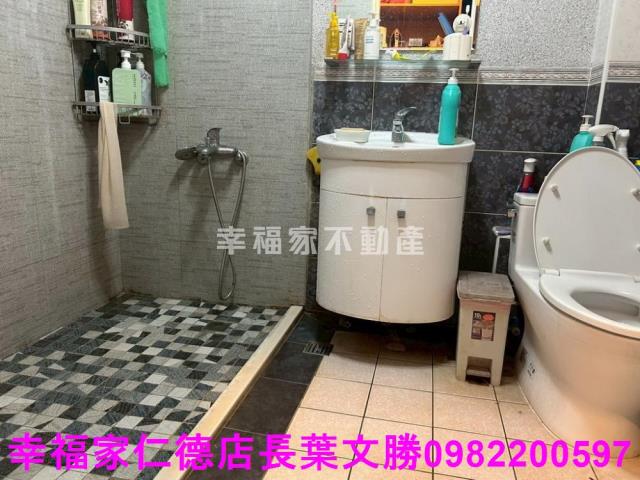 東區透天-9