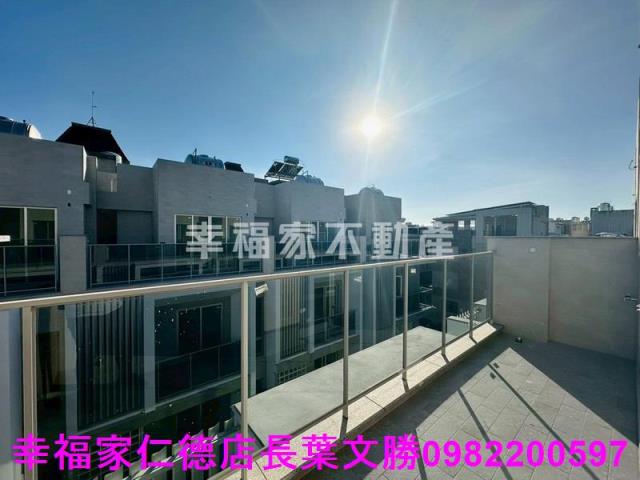 東區透天-0