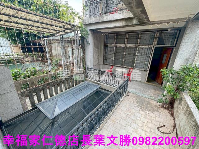 中西區透天-13